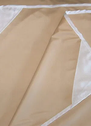 Rubber mattress protector